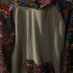 Block cut design hooded sweatshirt